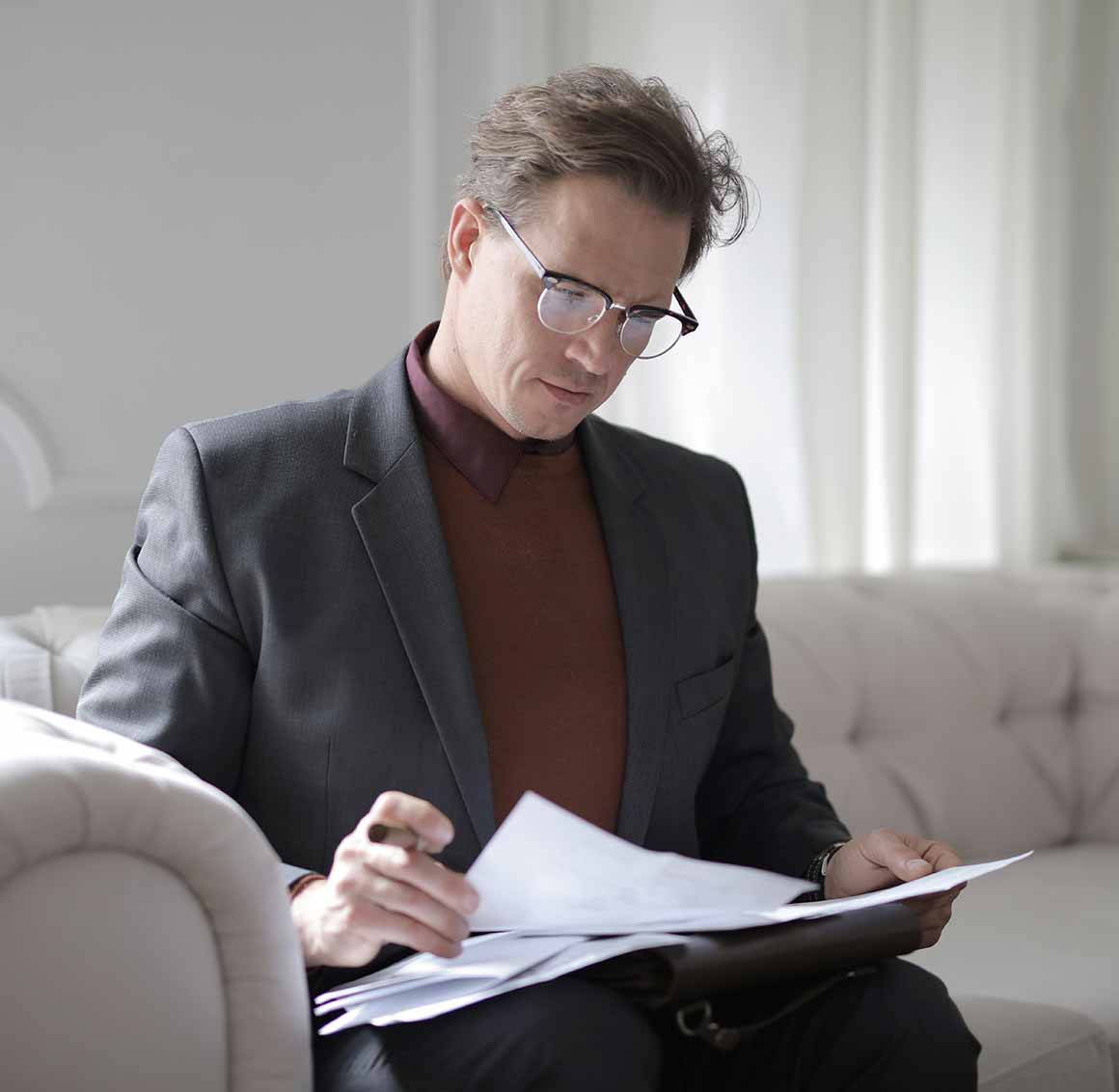 Service Portfolio تطوير الأعمال والاستشارات المالية